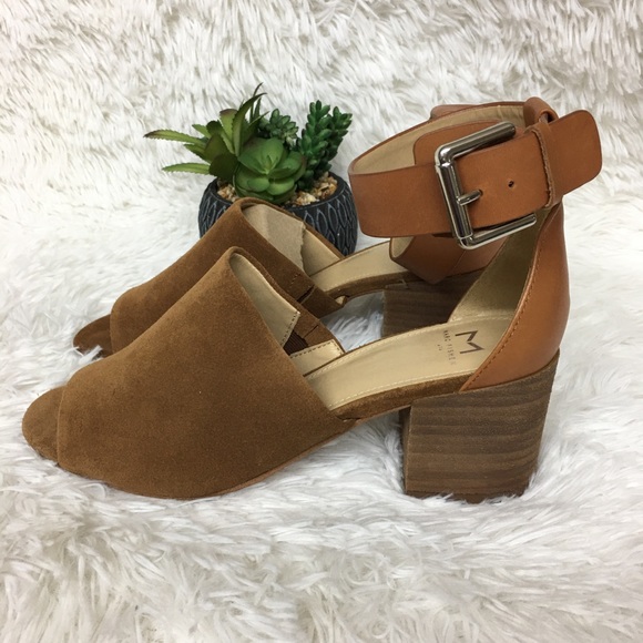 Marc Fisher Shoes - NWOT Marc Fisher Chunky Peep Toe Sandals S…